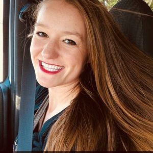 Meet your Posher, Samantha